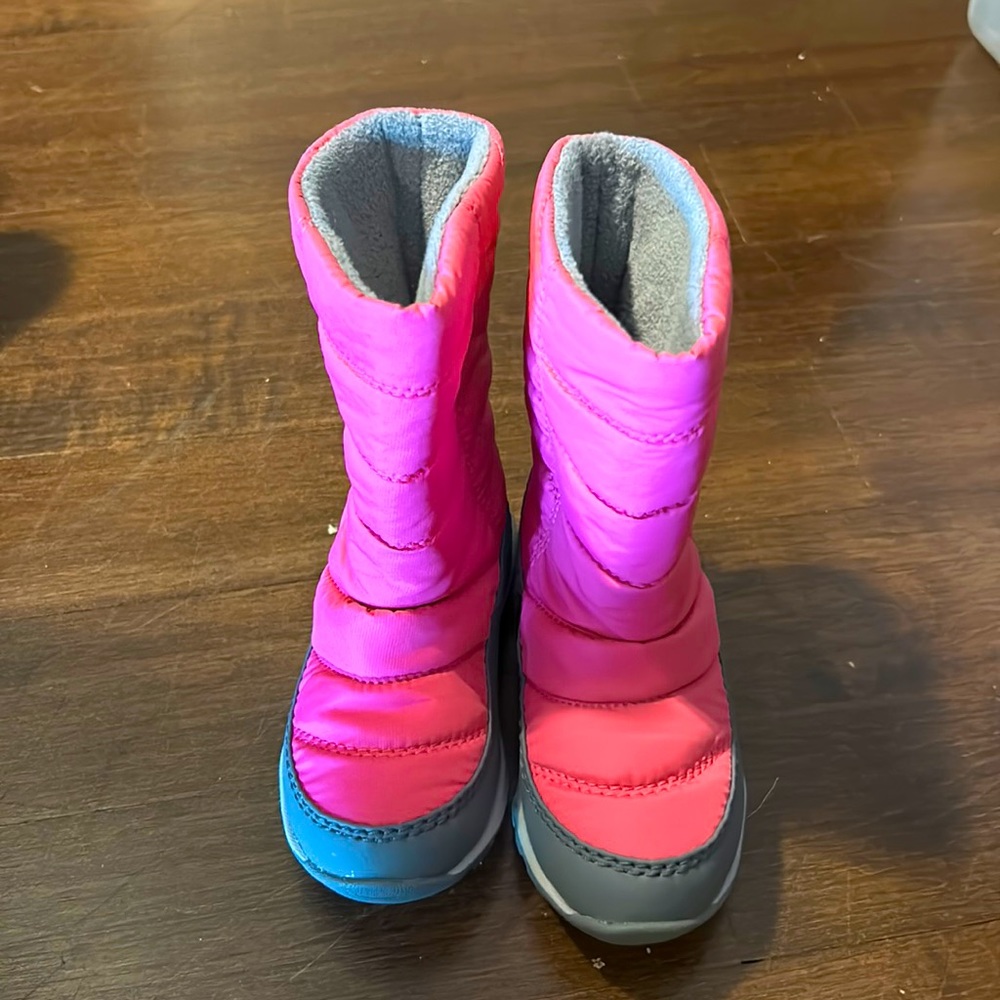 Sorel snow boots size 8 toddler girls
